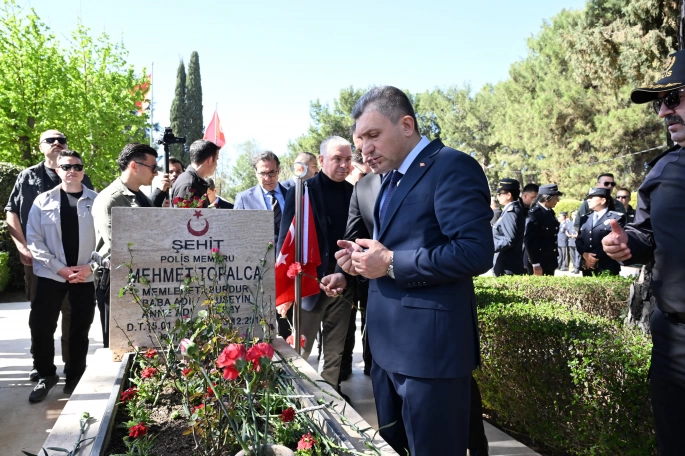 ÇANAKKALE ŞEHİTLERİ ETKİNLİKLERLE ANILDI