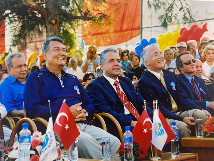 ‘Çok üzgünüz, başımız sağ olsun’