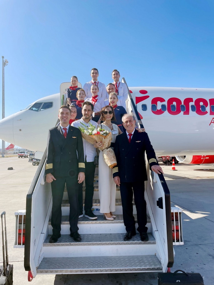 CORENDON AIRLINES’IN EMEKTAR KAPTANI ZEKİ BIYIK EMEKLİ OLDU