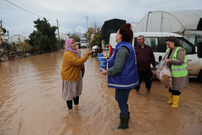 “El birliğiyle yaraları saracağız”