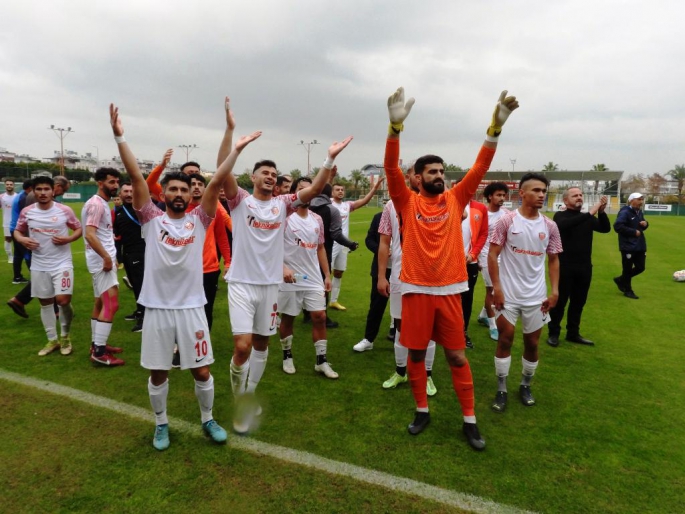 Galibiyeti kaçıran Kepez yine lider