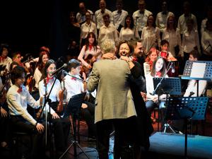 14 Şubat Konserinde Evlenme Teklifi