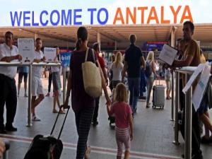 Antalya'ya Gelen Turist Sayısı 1 Milyonu Geçti