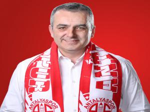 Başkan Esenden Antalyaspora Bayrak Desteği 