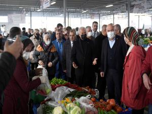 Bu Pazar Her Gün Kurulacak