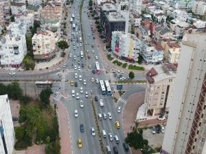 Büyükşehirden Trafik Sıkışıklığına Akıllı Çözüm