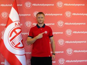 FTA Antalyaspor Sam Larsson ile Anlaşma İmzaladı 