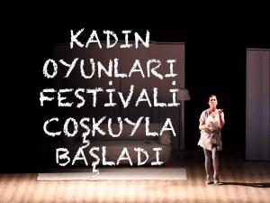  Kadın Oyunları Festivali Coşkuyla Başladı