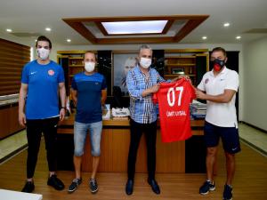 Muratpaşadan Antalyaspora Destek Sürüyor