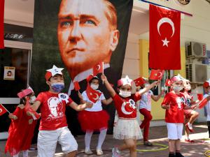 Sağlıkçıların Çocukları 19 Mayısı Kutladı