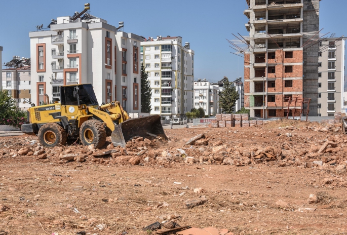 Moloz kirliliği gidiyor park geliyor