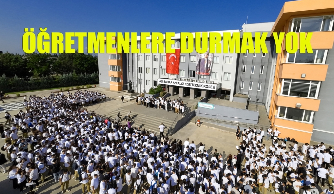 Öğretmenlere durmak yok