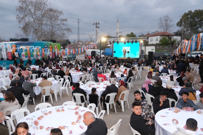 RIZA SÜMER MAHALLE İFTARINDA