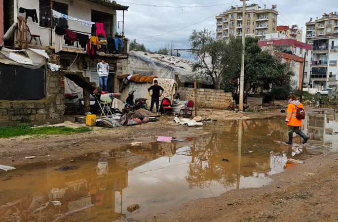 Sel bölgesinde hummalı çalışma