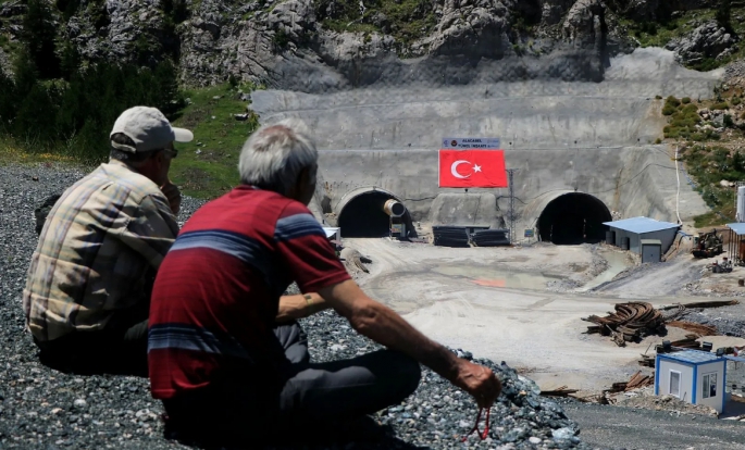 Ulaşımı kolaylaştıracak tüneller