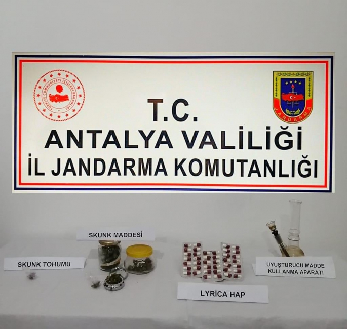 Uyuşturucu Tacirleri Yakalandı