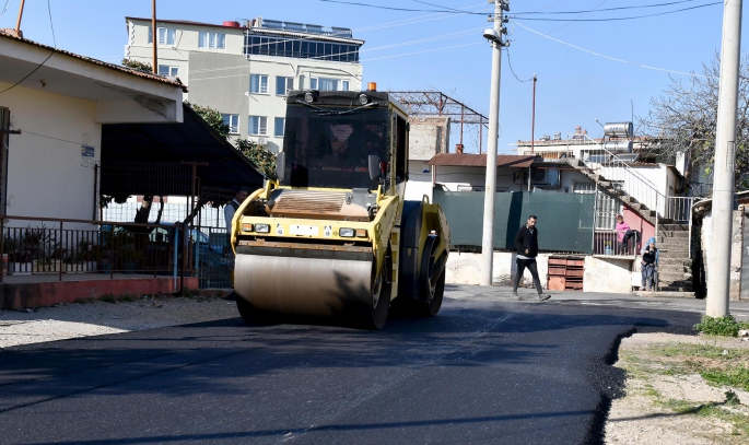 Yeşildere’ye sıcak asfalt