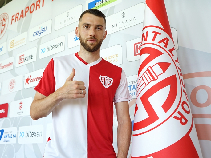 Zymer Bytyqi Antalyaspor’da